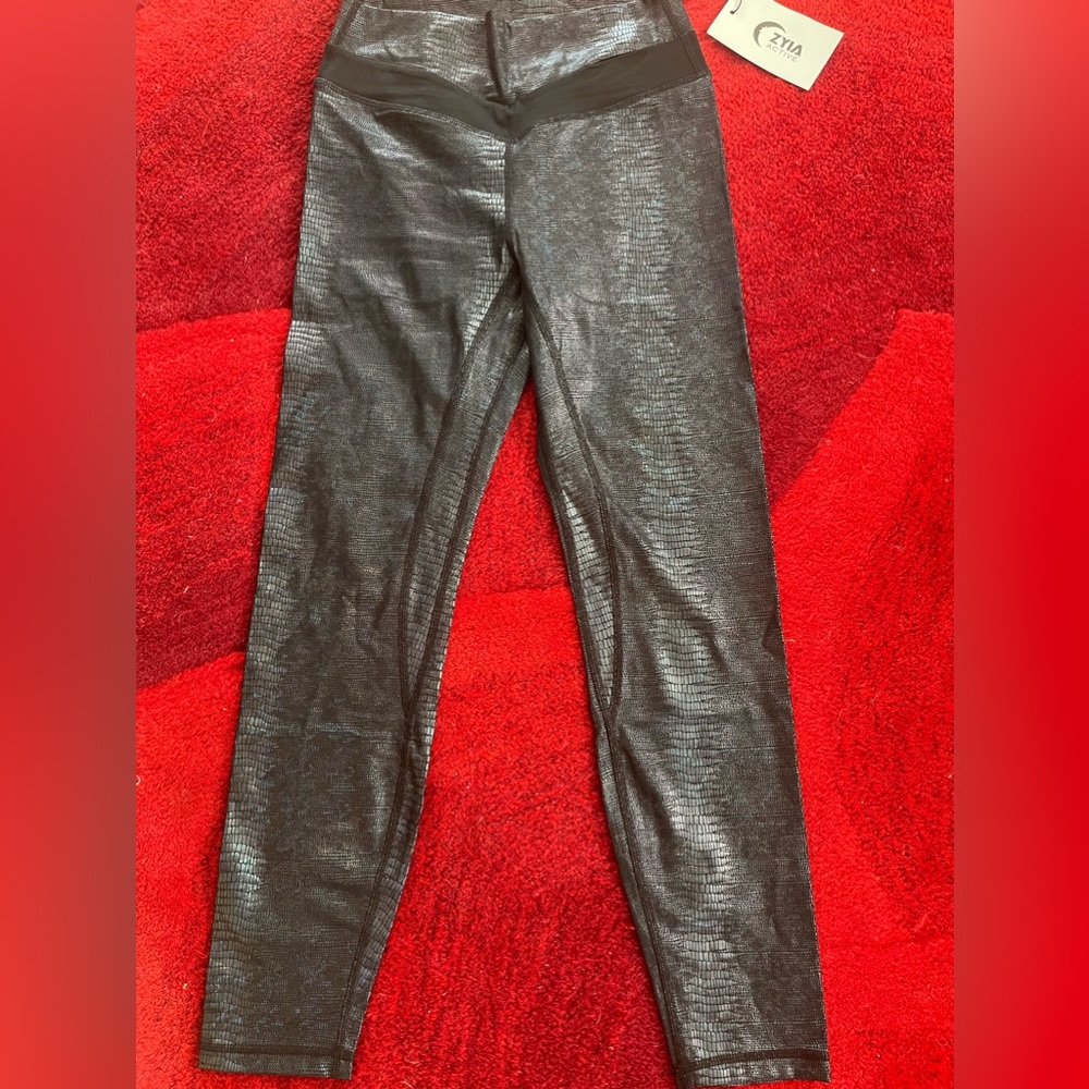 Brand New Ziya Hi-Rise legging